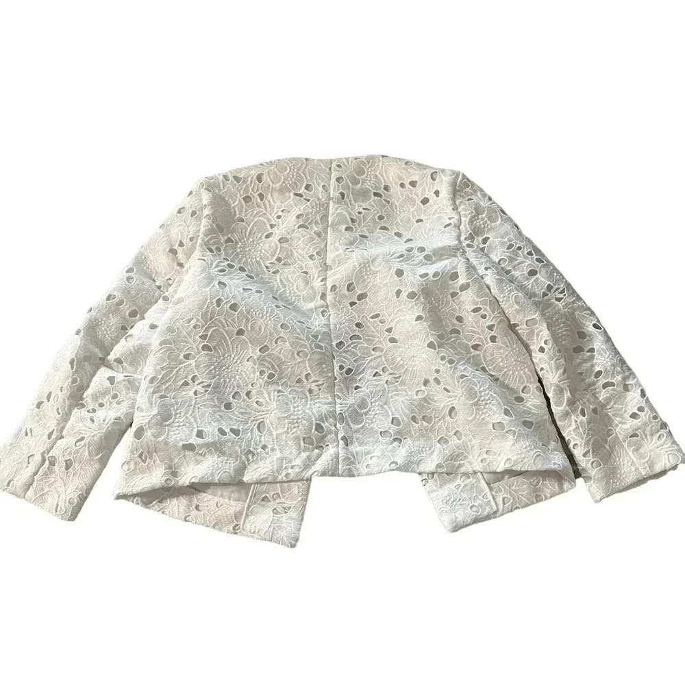 Banana Republic women's size 10 white floral lace blazer - Picture 2 of 5